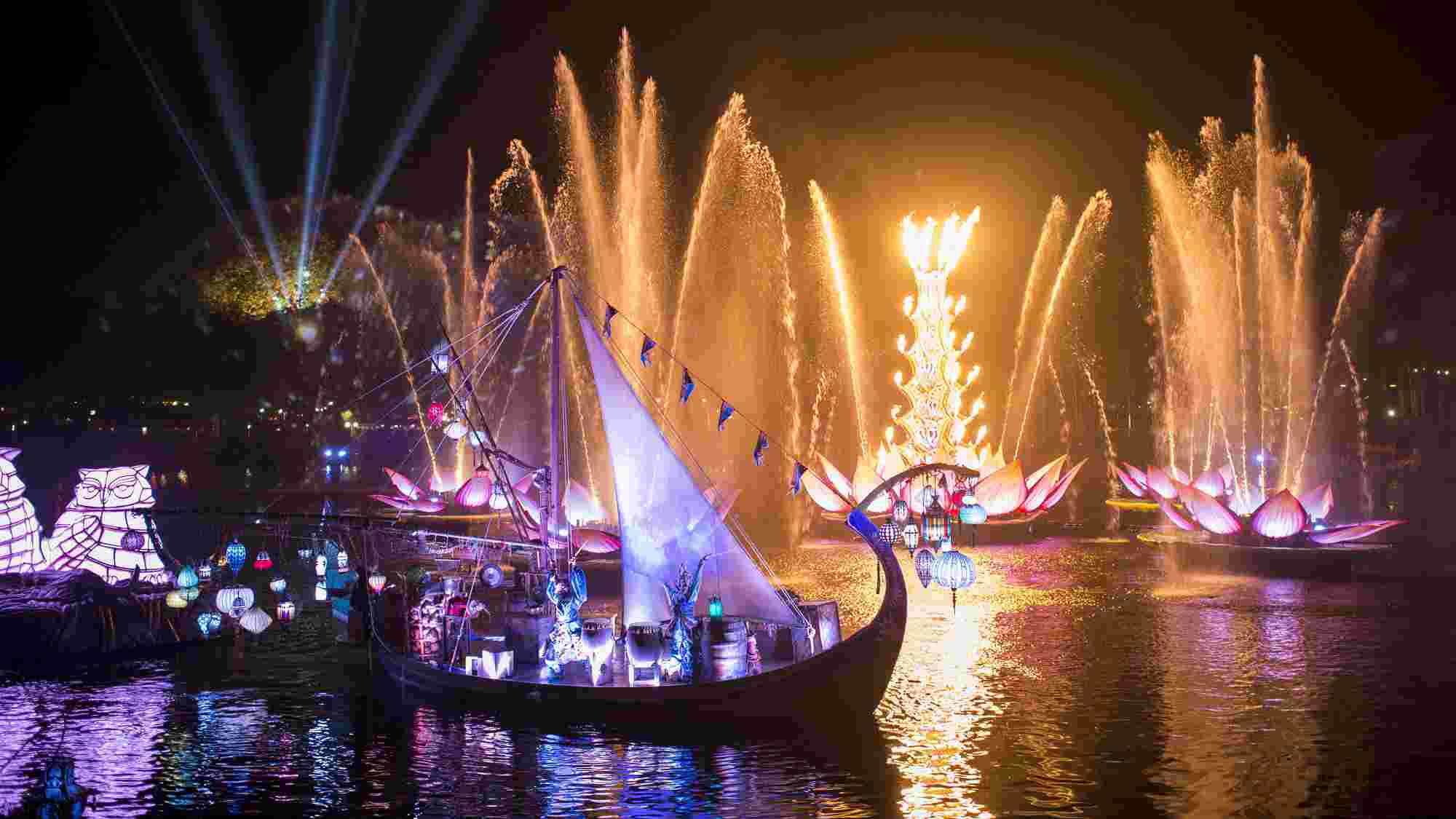 Rivers of Light All New Nighttime Show Opens Disney Animal Kingdom