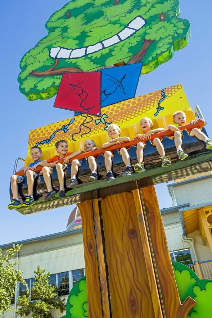 Six Attractions To Launch In Camp Snoopy Area Of Carowinds Blooloop - roblox wacky world water park