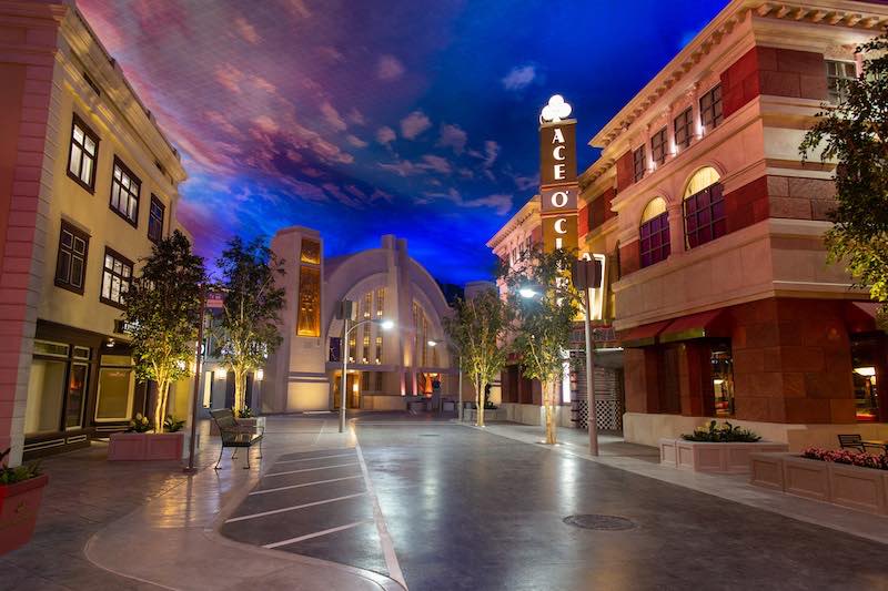 warner bros world abu dhabi attractions