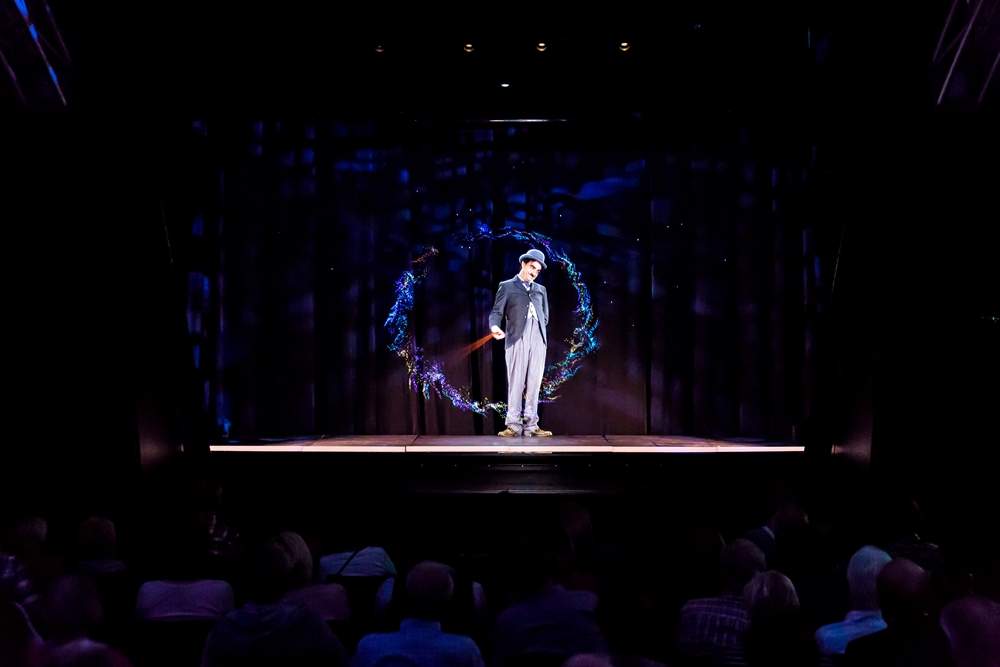 Tui Cruises Christie Powers Hologram Show And More