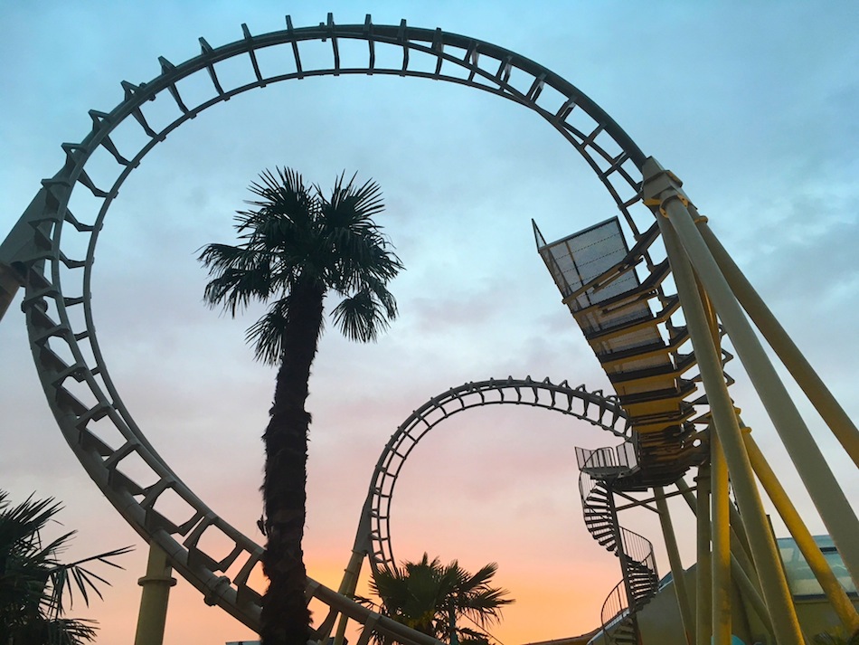 Walibi-Belgium-Karma-World-cobra-coaster